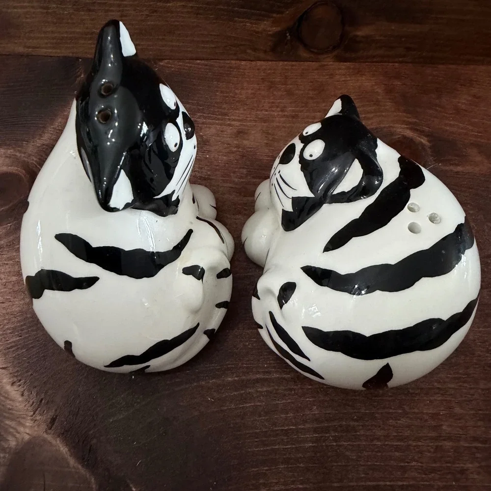 VTG 3pc Burton+Burton Chester Cat & More Salt Pepper Shakers Napkin Holder Timer